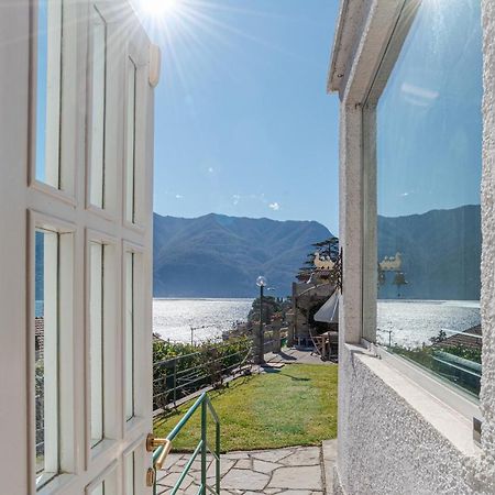 Casa Bambu - Splendida Vista Lago E Posto Auto Laglio Ngoại thất bức ảnh