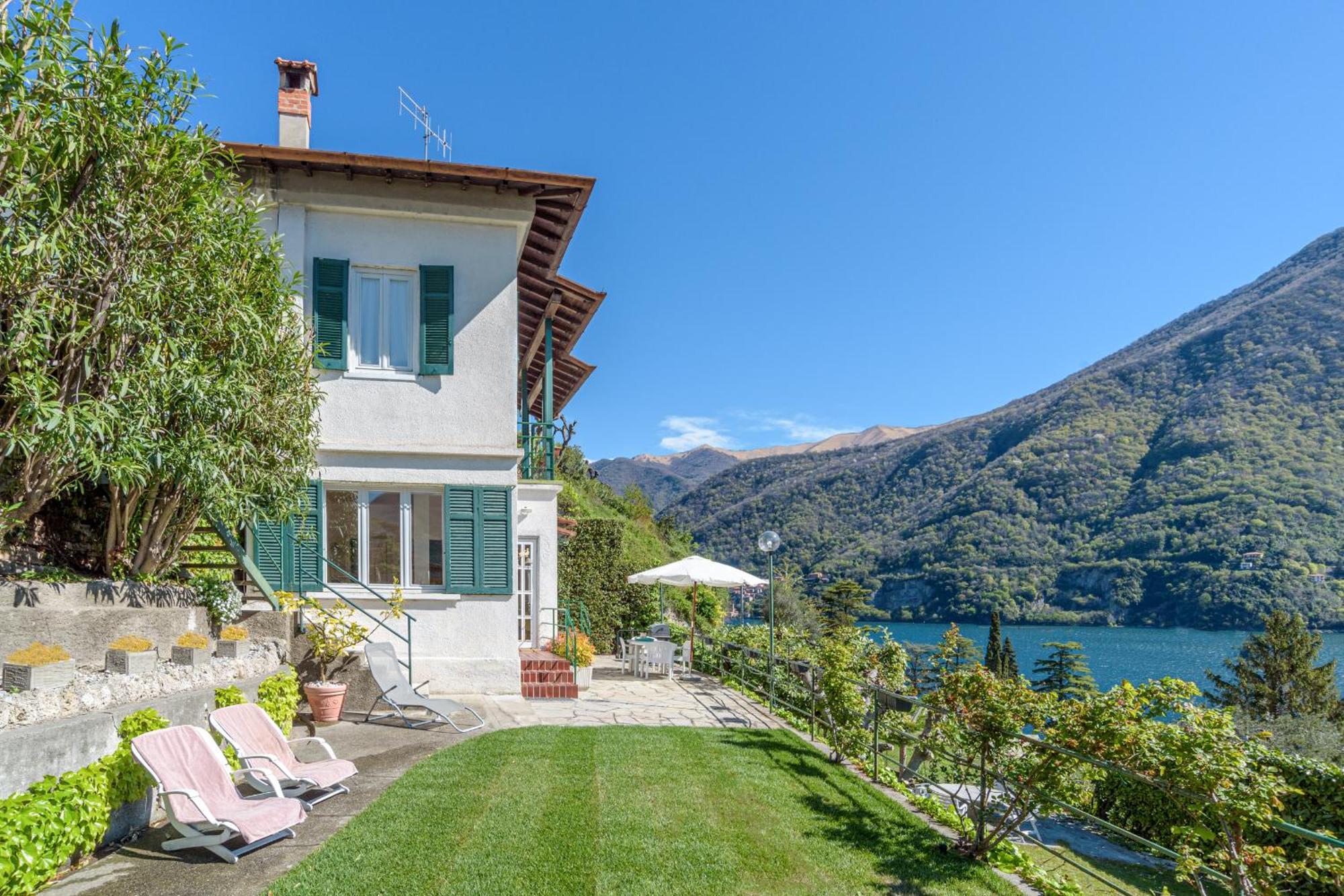 Casa Bambu - Splendida Vista Lago E Posto Auto Laglio Ngoại thất bức ảnh