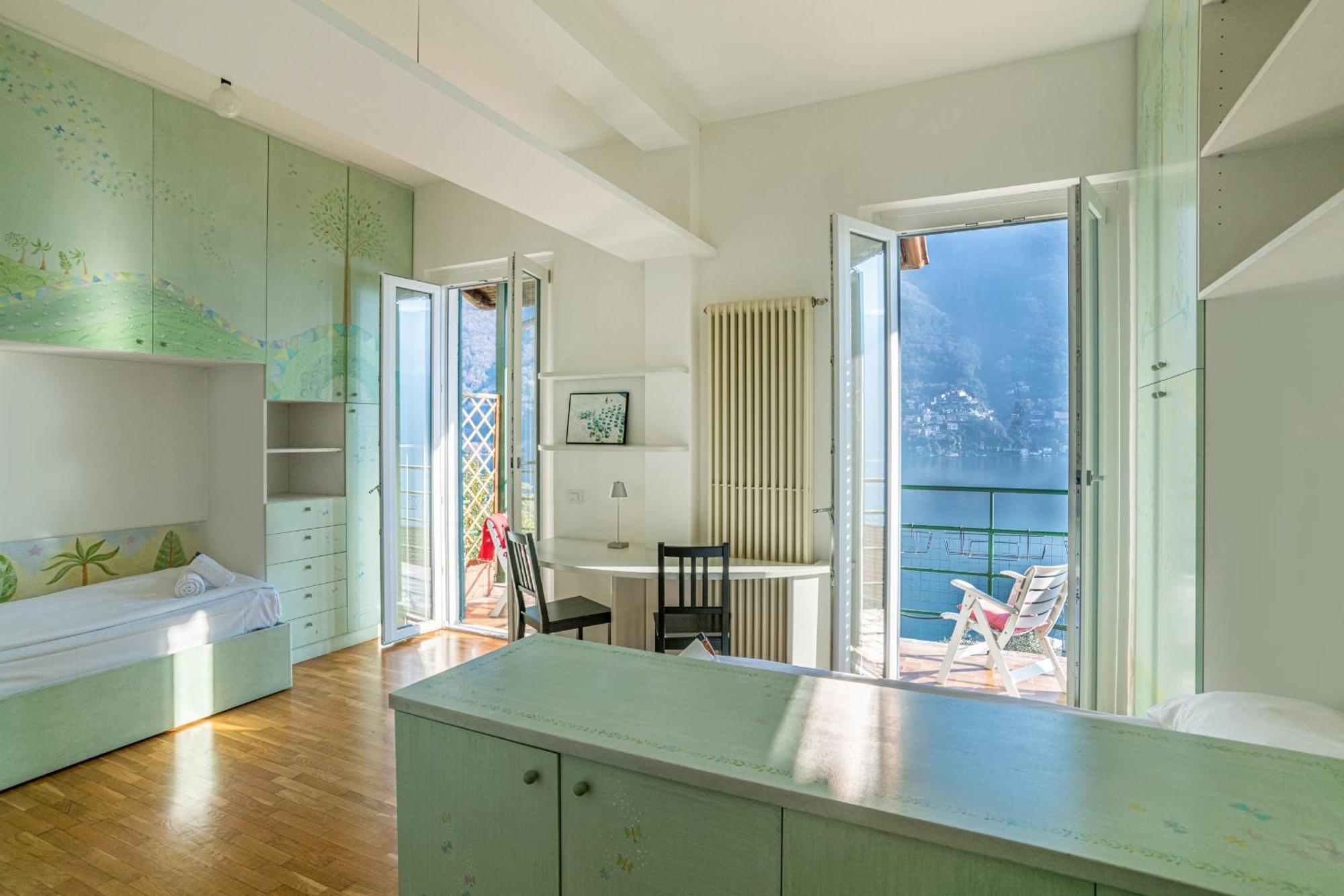 Casa Bambu - Splendida Vista Lago E Posto Auto Laglio Ngoại thất bức ảnh